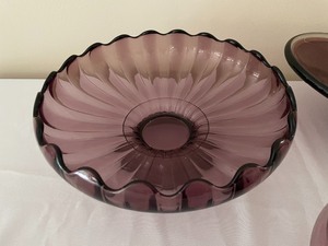 lot 41 image: Three Amethyst Decorative Glass Bowls