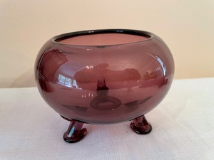 lot 65 image: Adorable Amethyst Home Decor Items