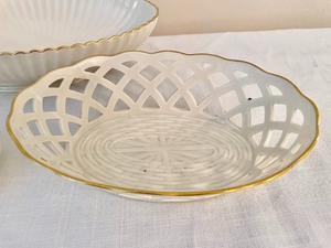 lot 68 image: Lenox Serving Dishes