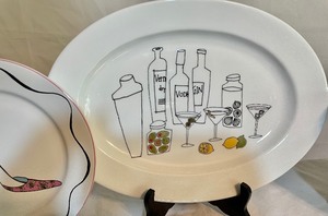 lot 223 image: Bar Items