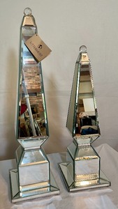 lot 225 image: Uttermost Mirrored Obelisks