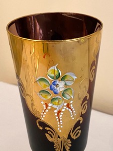 lot 114 image: Vintage New Bohemian Czech Vase with 24k Gold Detailing
