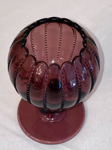 lot 110 image: L.G. Wright Beaded Panel Vase