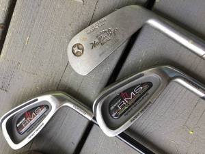lot 374 image: 6 Used Golf Clubs With Two Being Vintage