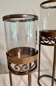 lot 283 image: 3 Decorative Candle Holders