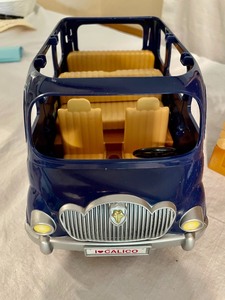 lot 291 image: Toys
