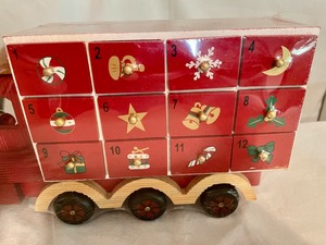lot 311 image: Fun Advent Train