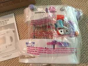 lot 411 image: White Sew E-Z Sewing Machine