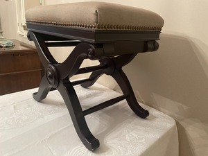 lot 191 image: Restoration Hardware Decorative Bench