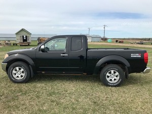 2005 Nissan Frontier NISMO 4x4 (Needs work)