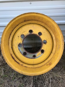CAT Skid Steer Rim & Tire