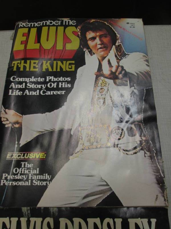 lot 42 image: 1970s Vintage Collectible Elvis Pr...