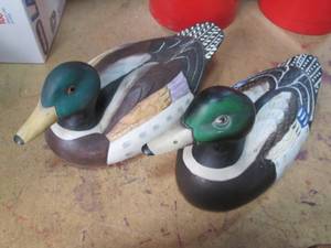 lot 165 image: Set of Decorative Porcelain Mallard...