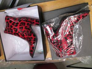 lot 180 image: Womens Dress Shoes NinetyUnion Boo...