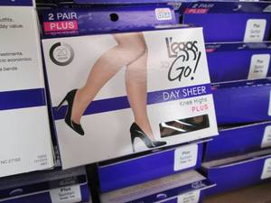 lot 203 image: Case of Leggs to Go Ultra Sheer K...