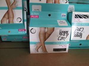 lot 213 image: Case of Leggs to Go Ultra Sheer K...