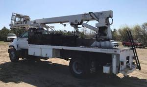 1999 Chevy C7500 Utility Truck with Boom