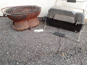 lot 84 image: Bar-b-q Time- 2 Hibachi Grills