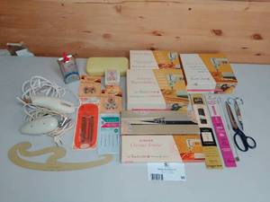 lot 95 image: Vintage Singer Zig-Zag Touch and Go Sewing Supplies- Some Never Used