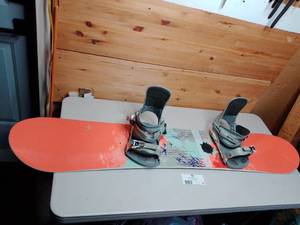lot 45 image: Burton Snowboard and Womens 7.5 Snow Boots