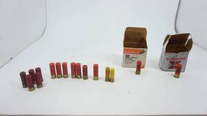 lot 95 image: 12 Gauge Shot Gun Shells