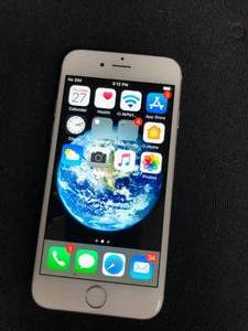lot 40 image: LOT of 2 Apple iPhones - Please Read Description & Review Pictures