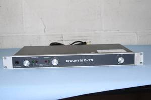 lot 58 image: Crown D-75 Pro Audio Stereo Power Amplifier