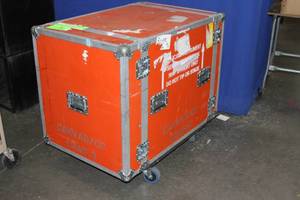 lot 80 image: Heavy Duty Foam Lined ATA-Rated Shock-Mount Equipment Rack Shipping Case w Casters & Slide-Out Computer Keyboard