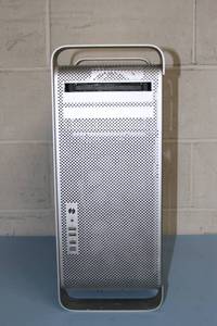 lot 71 image: Apple Mac Pro Desktop Computer with Dual Core Xenon Processor nVidiua GeForce Graphics Card &