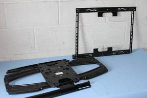 lot 33 image: Chief TS325TU Dual Swing Arm Display  TV  Monitor  Television Articulating Wall Mount