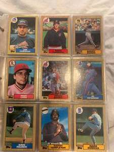 lot 54 image: 1987 Topps Baseball Card Set
