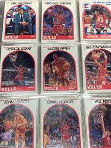 lot 123 image: Binder of NBA Hoops Cards