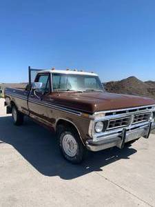 lot 1 image: 1976 Ford F-150 4x4 Truck no reserve SEE VIDEO
