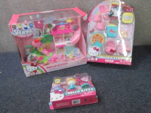 3 Hello Kitty Toys...