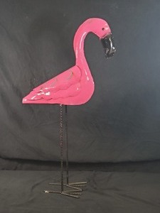 lot 13 image: New Large Recycled Metal Garden Art Pink Flamingo
