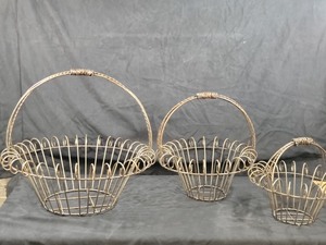 lot 70 image: New 3 Piece Set of Recycled Metal Garden Art Baskets