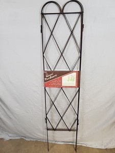 lot 53C image: New Rustic Heirloom 3 Panel Plant Support  Trellis