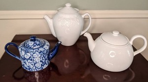 lot 37 image: (3) Ceramic Teapots