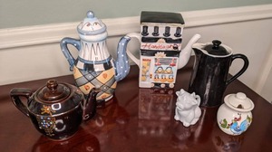 lot 39 image: Tea Time