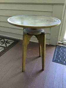 lot 12 image: Distressed Swivel Top Accent Table