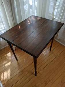 lot 21 image: Rustic Antique Wood Table