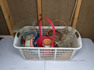 lot 140 image: Baskets, Planters, Gift Boxes