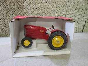 (C-4) Vintage Spec-Cast Massey Ferg...