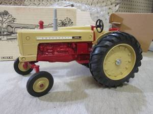 (C-4) Vintage Ertl Cockshutt 560 Tr...