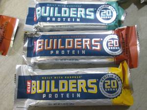 (B-2) 25 Assorted Clif Builders Pro...