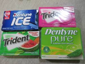 (B-2) 25 Assorted Packs of Gum Past...