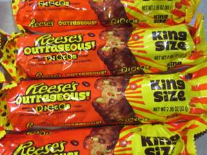 (B-1) 13 King Size Reeses Outrageou...