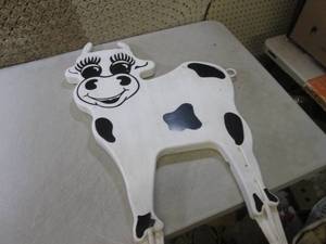 (FDS) Plastic Cow Yard Stake Double...