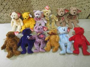 (F-0) Assorted TY Beanie Baby Bears...