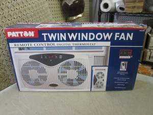 (EW4) Twin Window Fan with Remote...